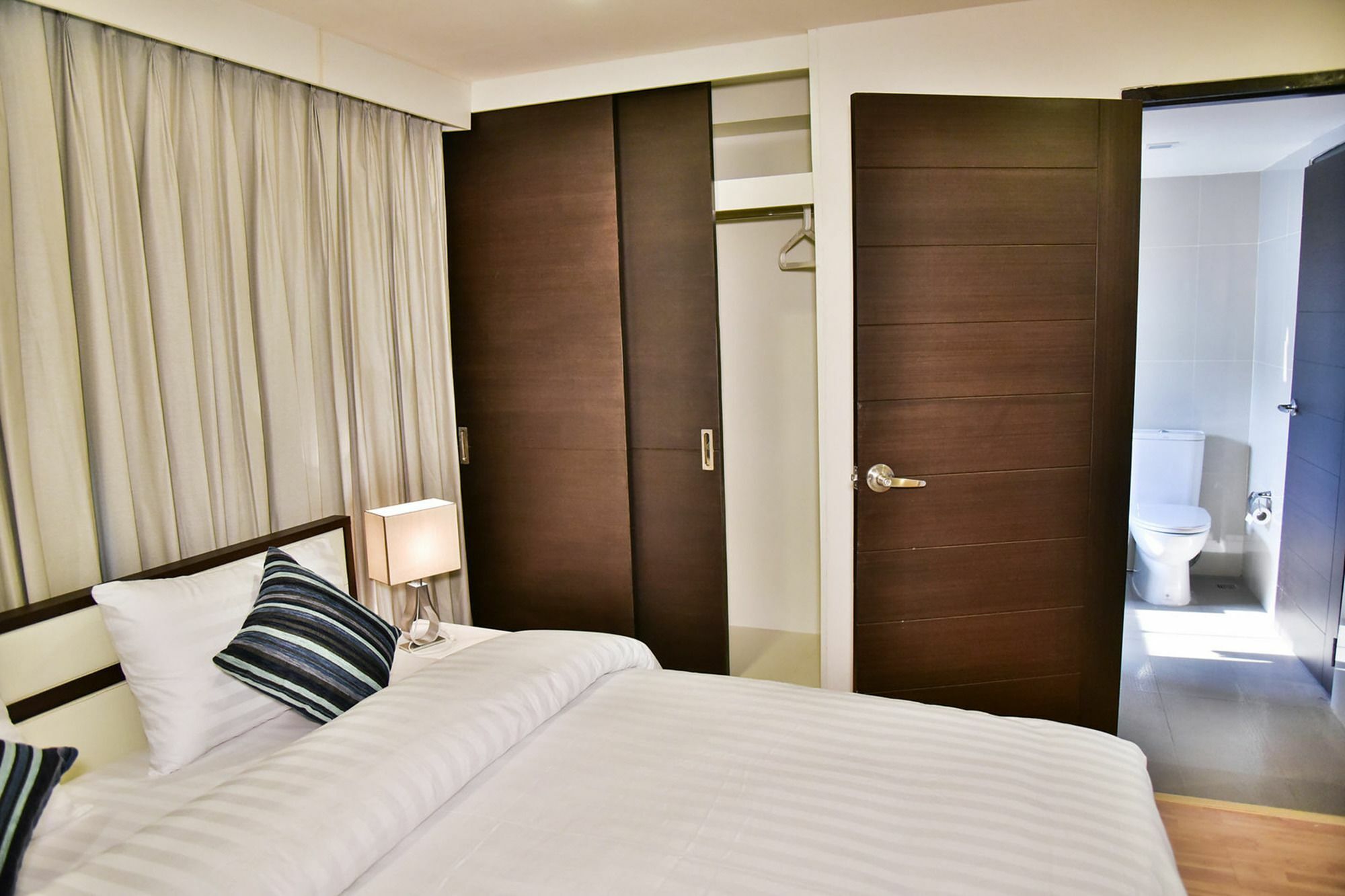 The Kaze 34 Hotel And Serviced Residence Bangkok Kültér fotó